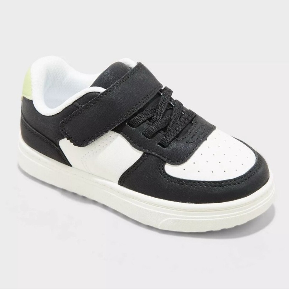 NWT Cat & Jack Toddler Boys Jaid Sneakers SZ 5 Color Black White and Lime Green